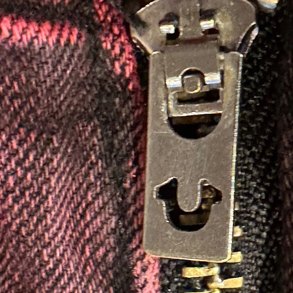 TRUE RELIGION Wine SZ  29 Motto Distressed Women’s Jeans Skinny Contrast Stitch - Picture 3 of 13